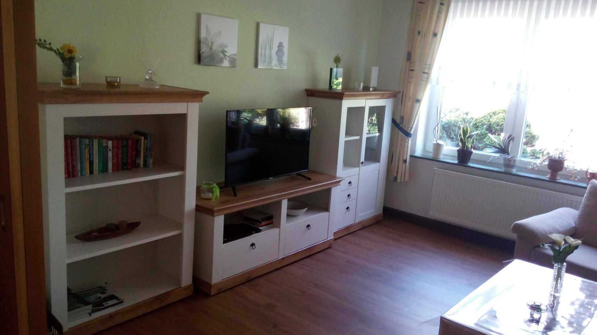 Trientje Apartment Uplengen